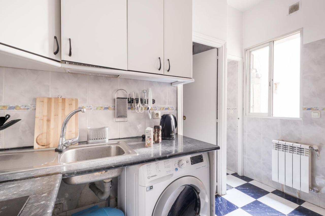 Comfy 4 Rooms Apt In The Heart Of Chueca Madrid Luaran gambar