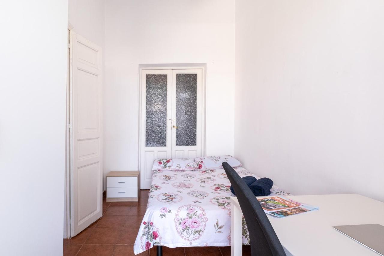Comfy 4 Rooms Apt In The Heart Of Chueca Madrid Luaran gambar